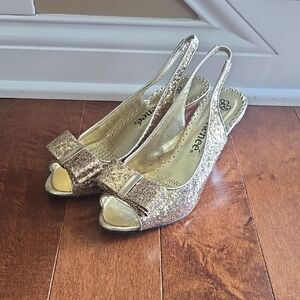 J. Reneé Rosina Gold Glitter Slingback Peep Toe Heels 7